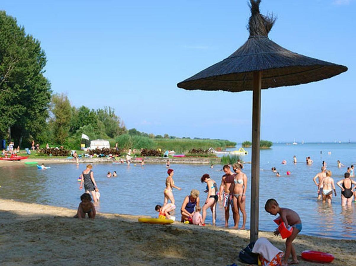 קסזטלי Joe Beach Apartman מראה חיצוני תמונה